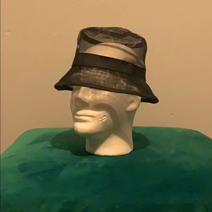 Steve Madden mesh hat